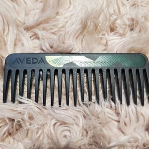 AVEDA comb